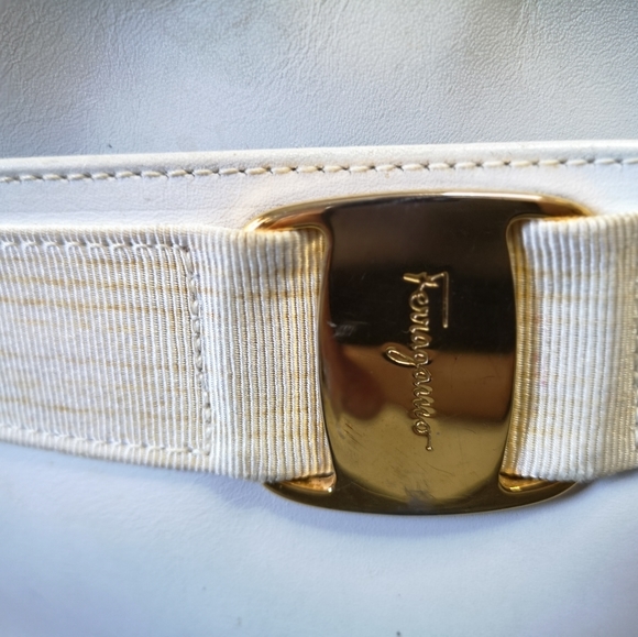 Vintage Small White Ferragamo Cross body - Picture 4 of 8